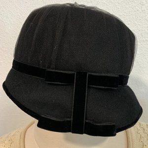 Vintage Sonni California Black Cloche Hat Wool Felt with Netting Velvet Ribbon